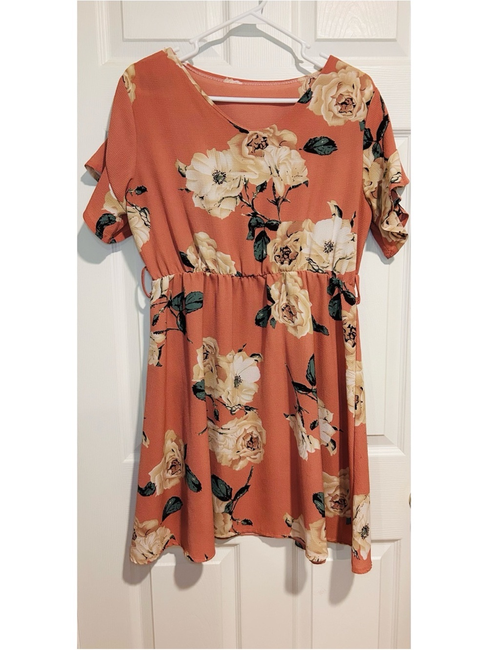 Women’s Rust Floral Short Sleeve Casual Dress